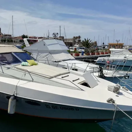 Botel Boat & Breakfast Blue Star Alghero